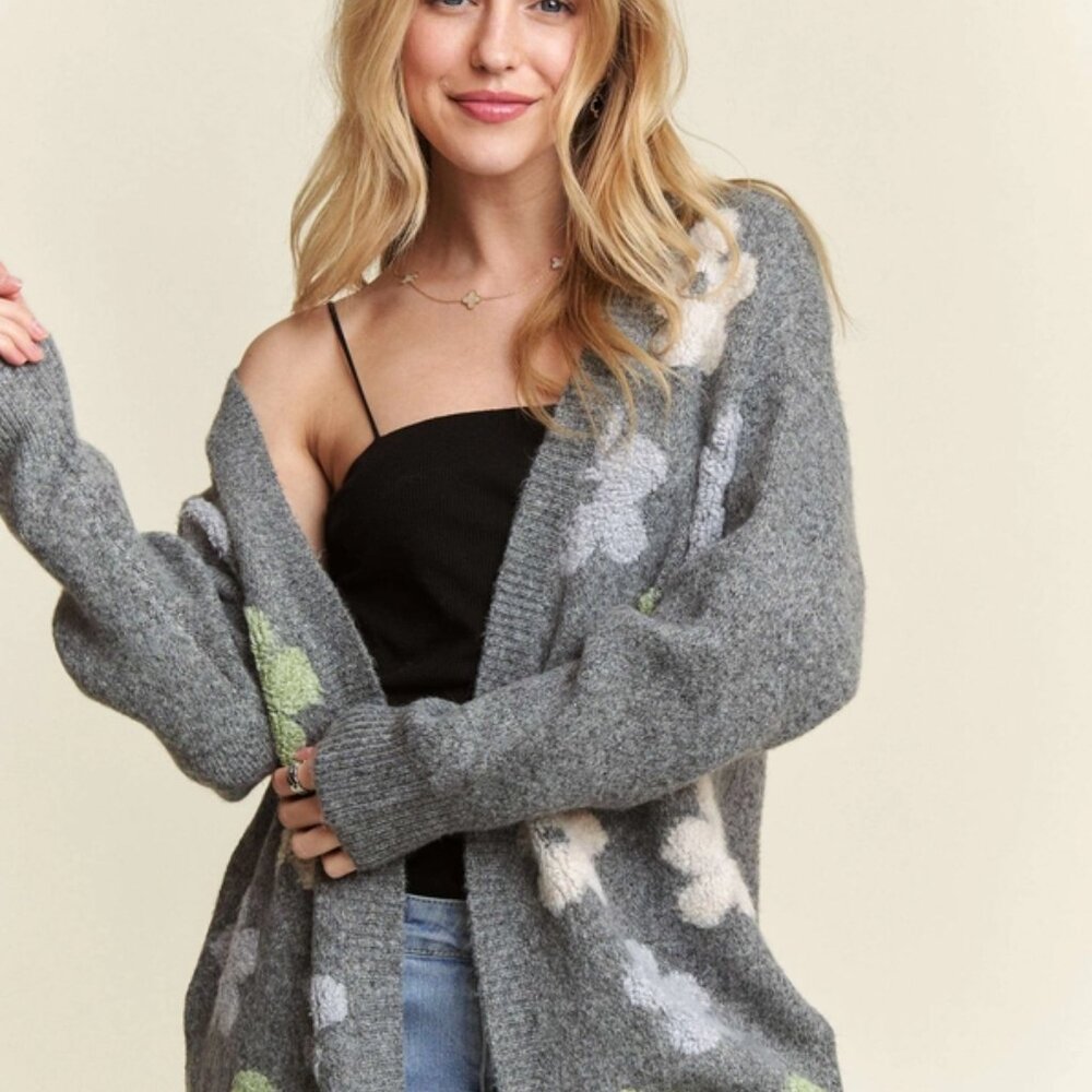 Women's Floral Two-Tone Cardigan with Pockets - Picture 2 of 7